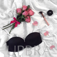 Pink petals and the only bra you need. ❁ @fashiondonewrite #upbra #regram #prettylittlethings